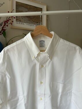 Brooks Brothers Classic White Oxford Button-Down Shirt